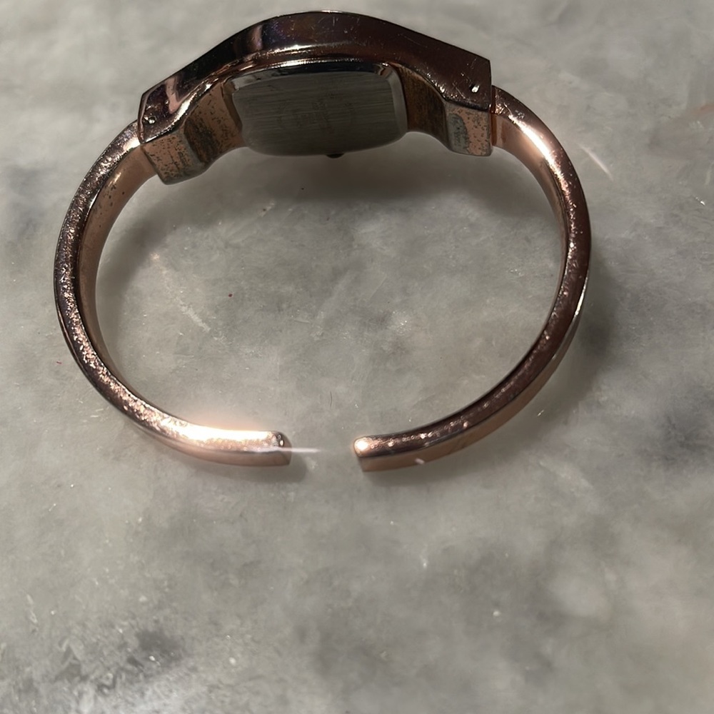 Watch - Picture 3 of 3